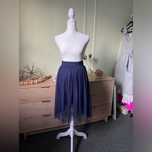 Navy Blue Modest Layered Pleated Highwaist Mesh Tutu Midi Knee-Length Skirt XS-S - Picture 3 of 16